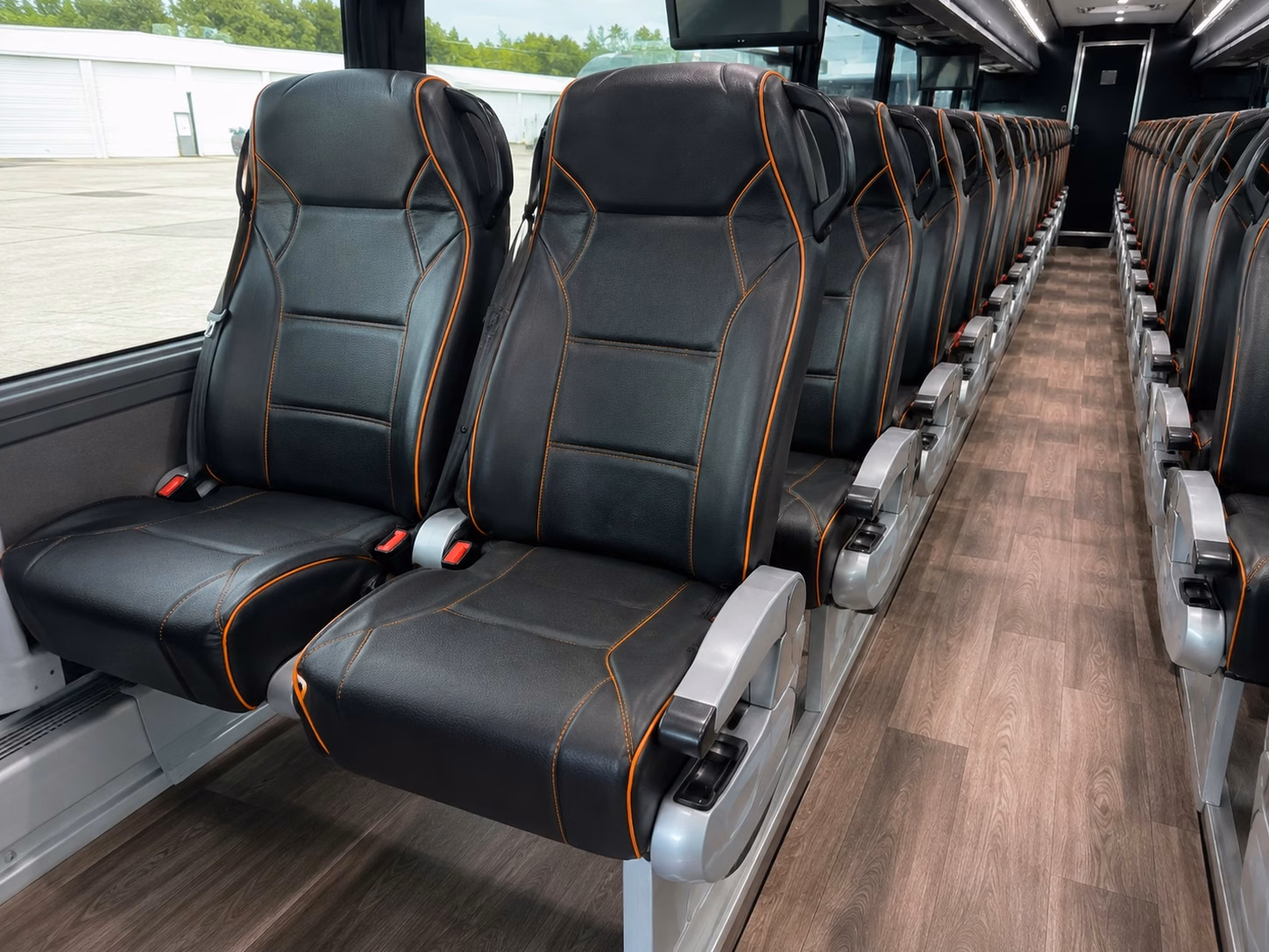 charter buses for yonkers groups heading to new england