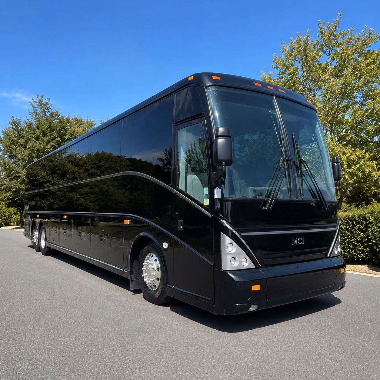 moving executives between yonkers and new york city airports